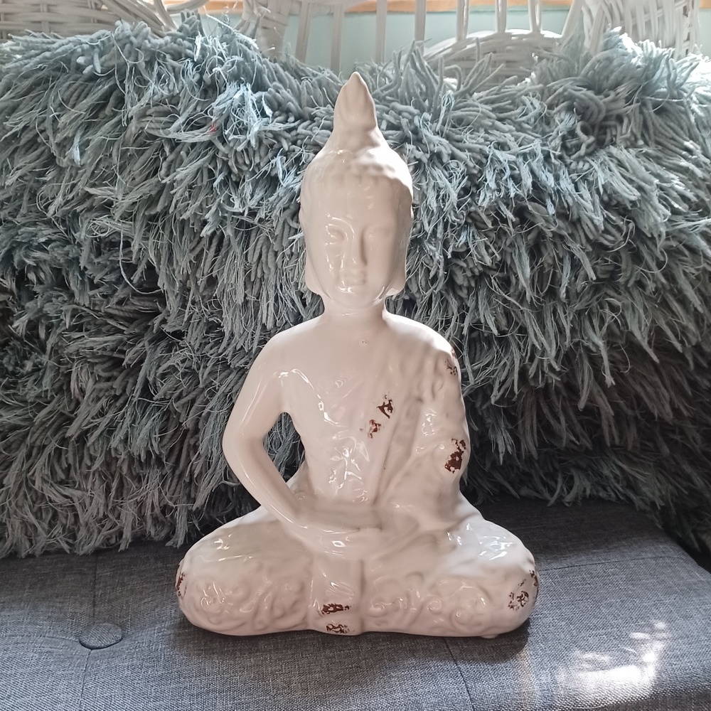 Tranquil Ceramic Buddha Statue Rustic White Glaze
